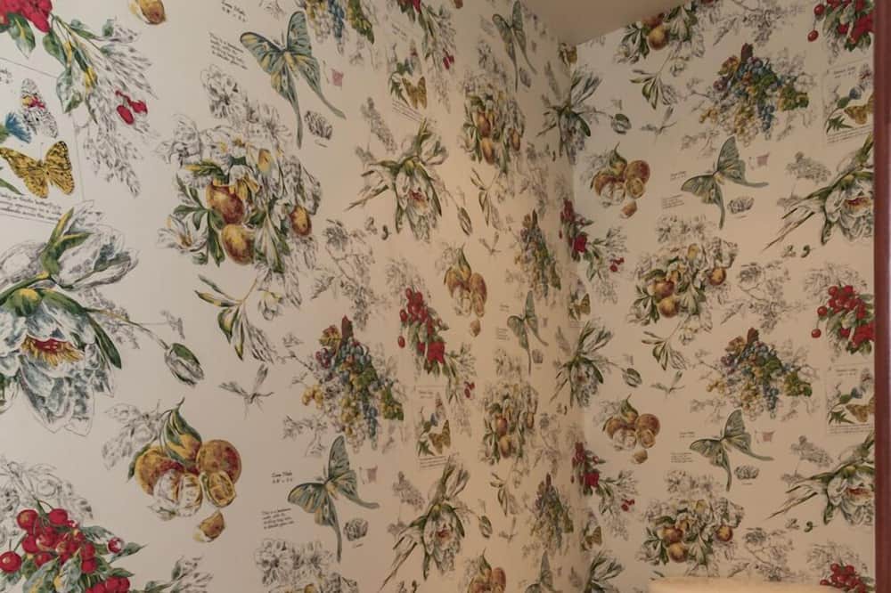 Photo of Bathroom in Altamonte Springs