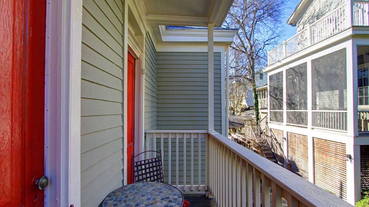 Photo of Outdoor in Savannah Victorian District