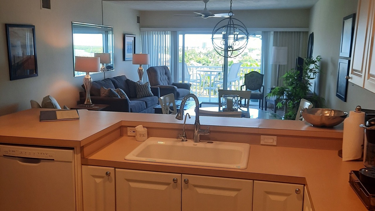 Photo of Kitchen in Isles of Capri