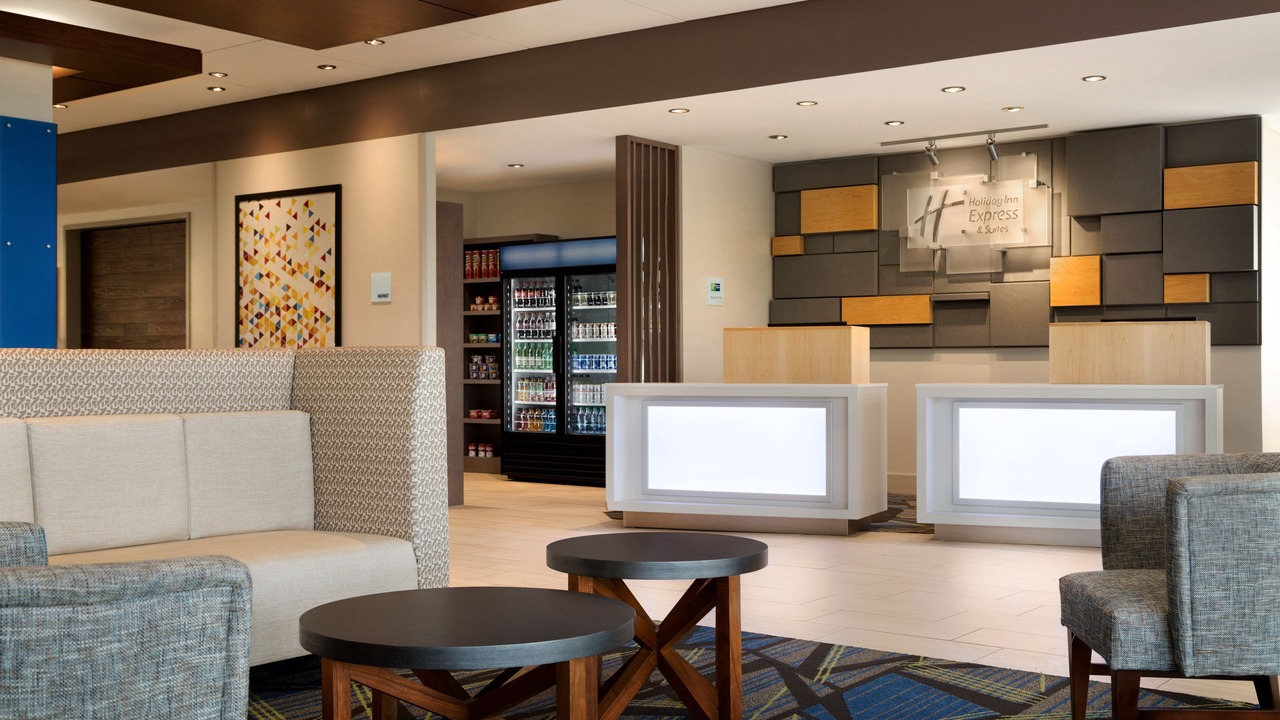 Photo of Livingroom in Port Wentworth