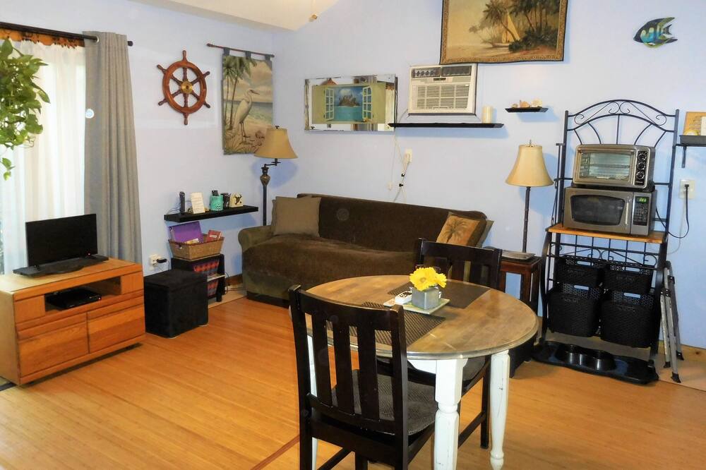 Photo of Livingroom in Edisto Island