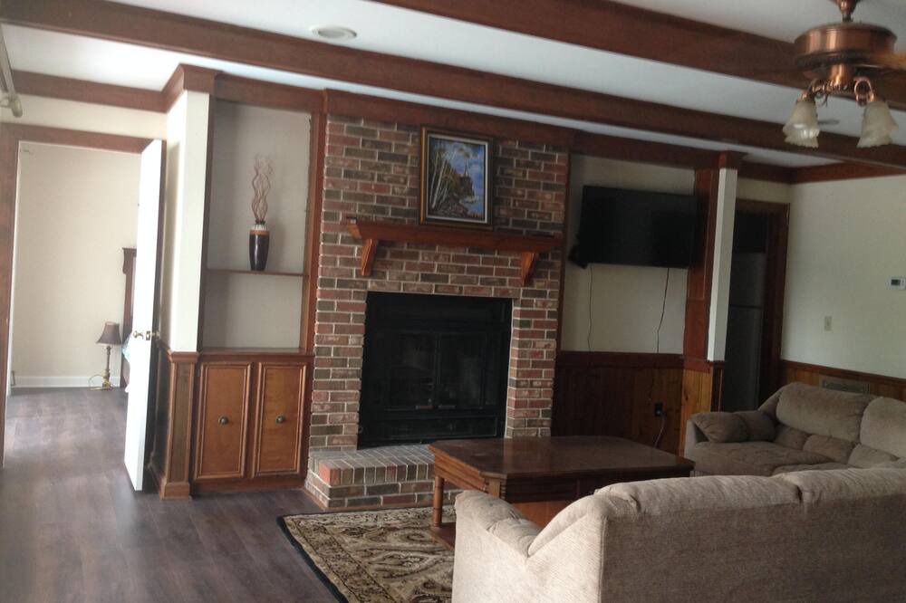 Photo of Bedroom in Santee