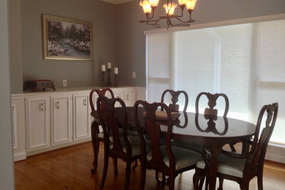 Photo of Bedroom in Santee