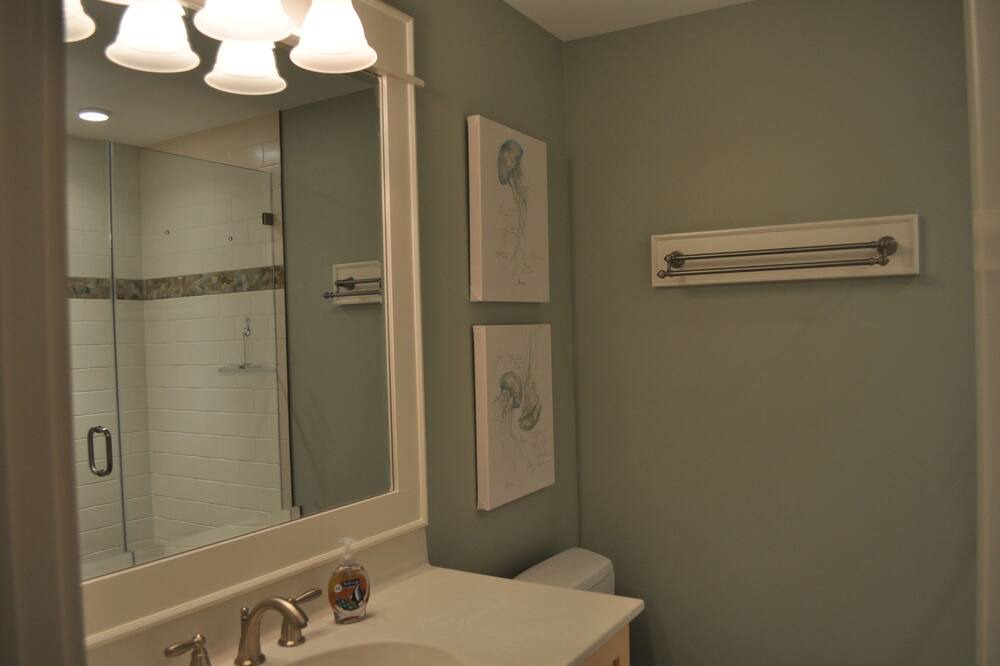 Photo of Bathroom in Saint Helena Island