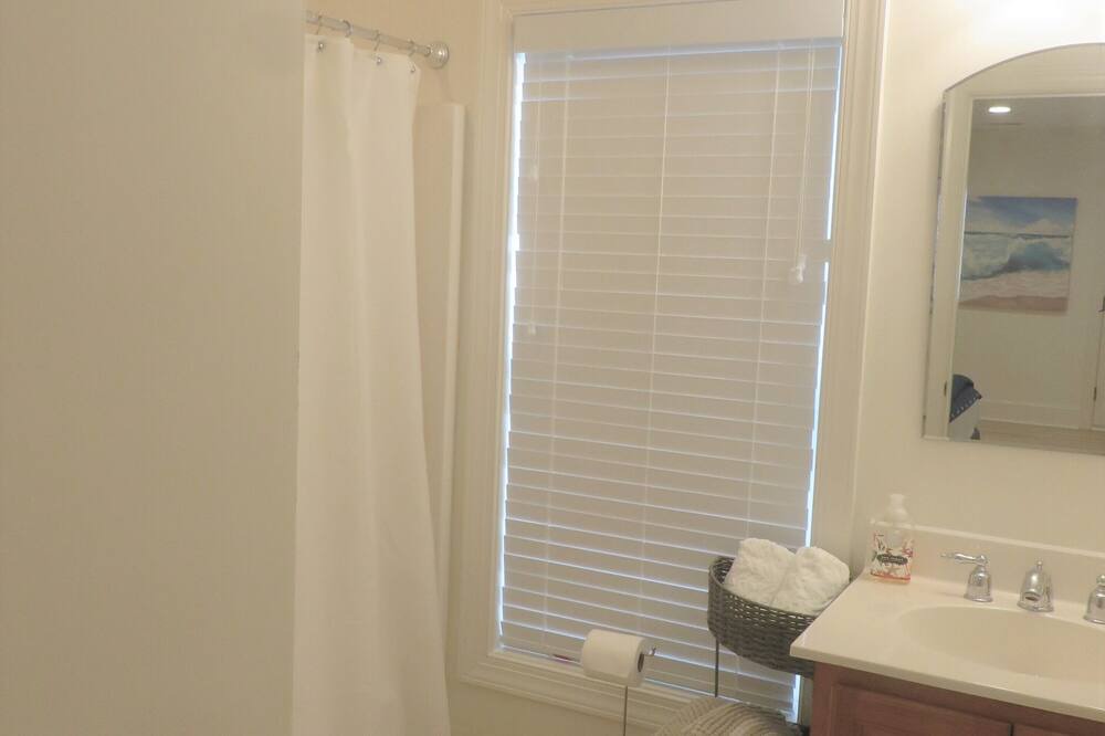 Photo of Bathroom in Charleston