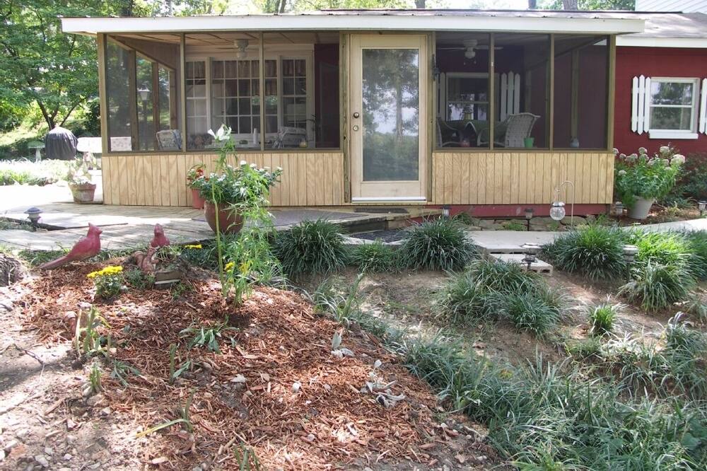 Photo of Outdoor in Prosperity