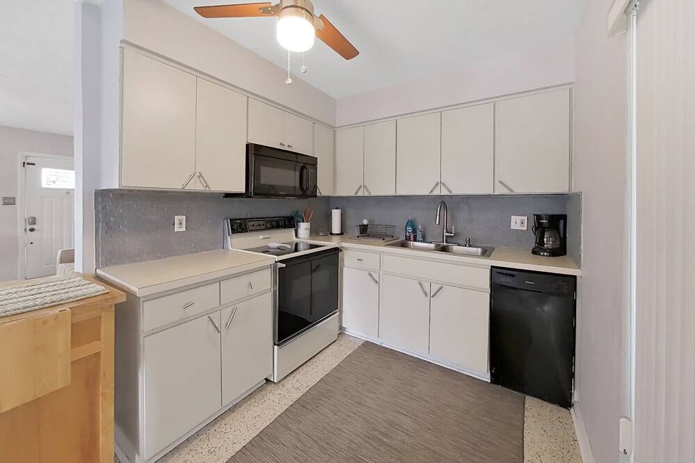 Photo of Kitchen in Toussie Terrace
