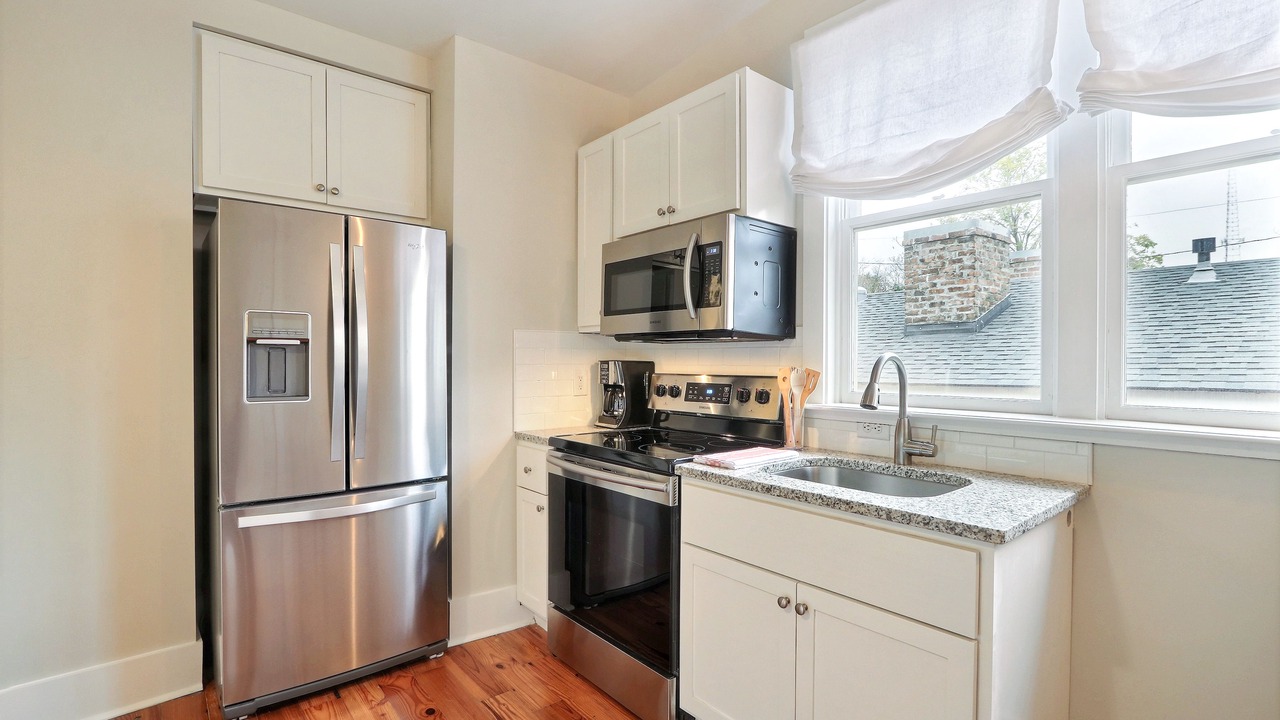 Photo of Kitchen in Beach Institute