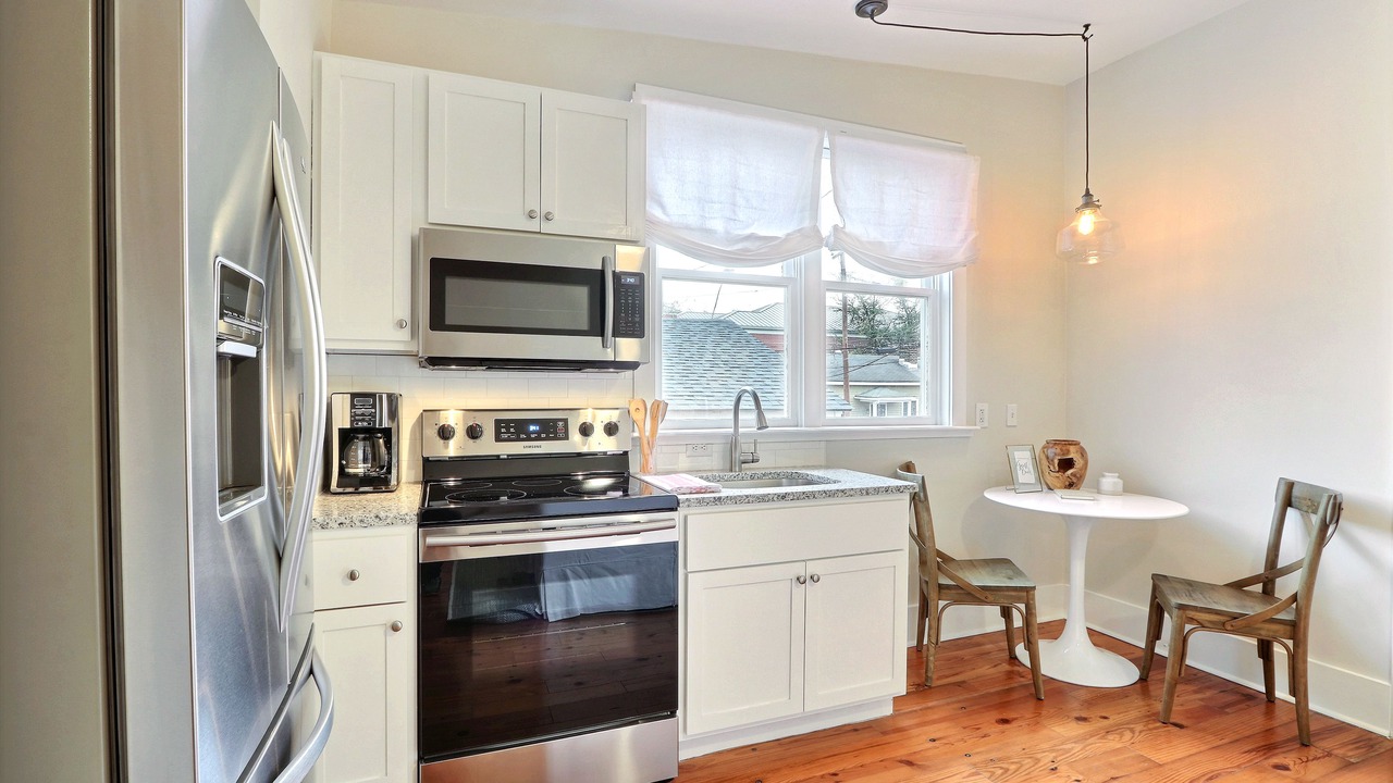 Photo of Kitchen in Beach Institute