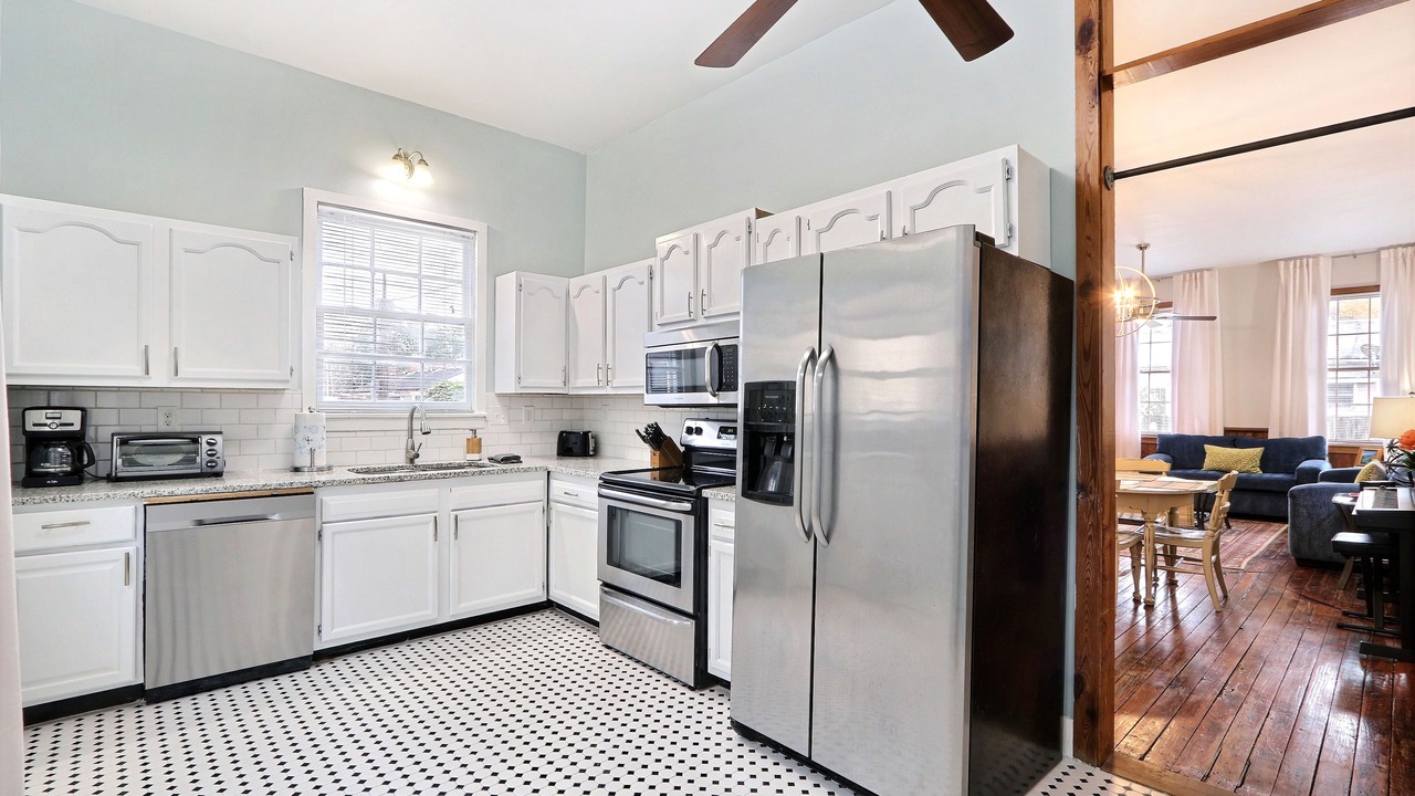 Photo of Kitchen in Beach Institute