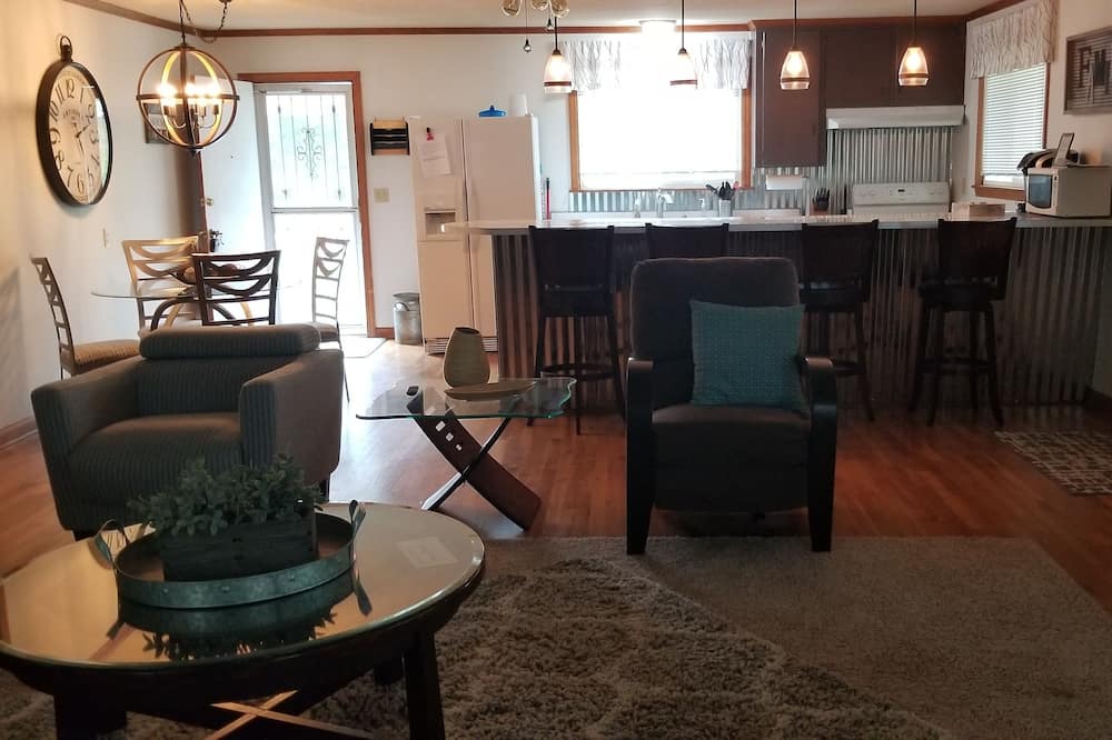 Photo of Livingroom in Lake Murray of Richland