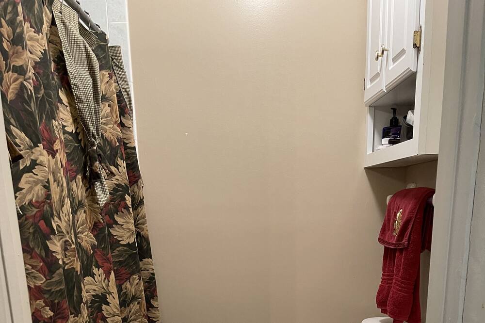Photo of Bathroom in Penrose