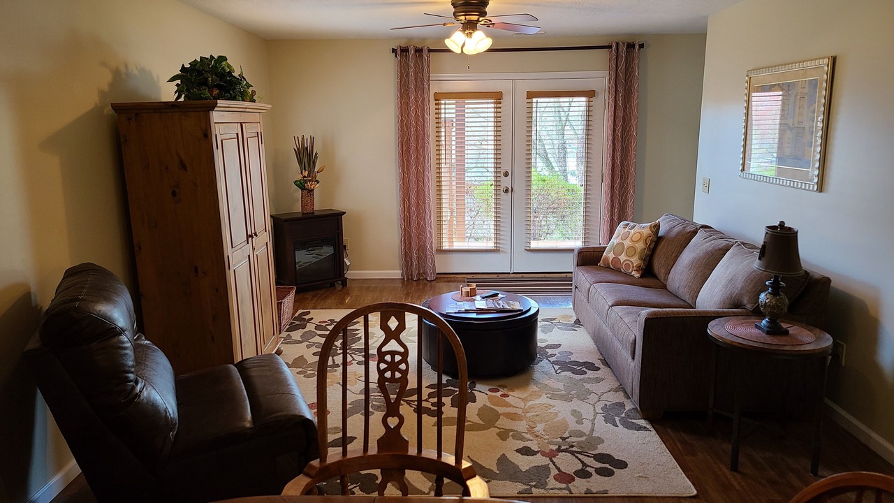 Photo of Livingroom in Hayesville
