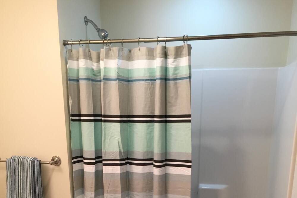 Photo of Bathroom in Old Town Bluffton