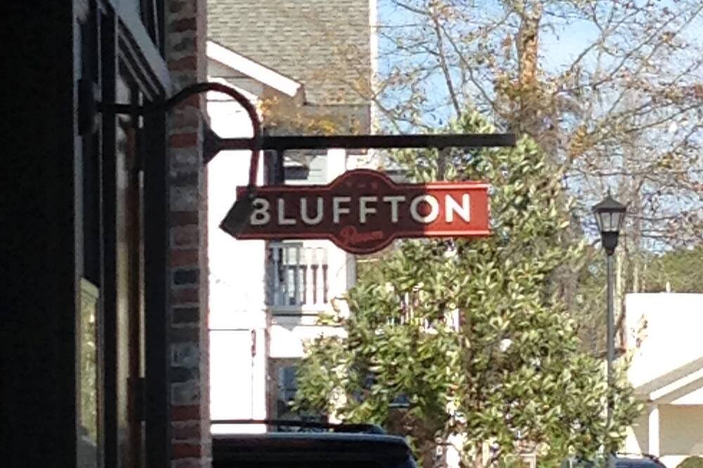 Photo of Bedroom in Old Town Bluffton