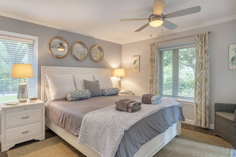 Photo of Bedroom in South Beach