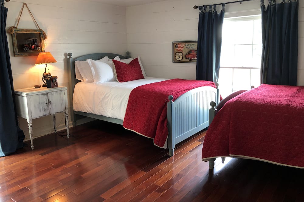 Photo of Bedroom in Danielsville