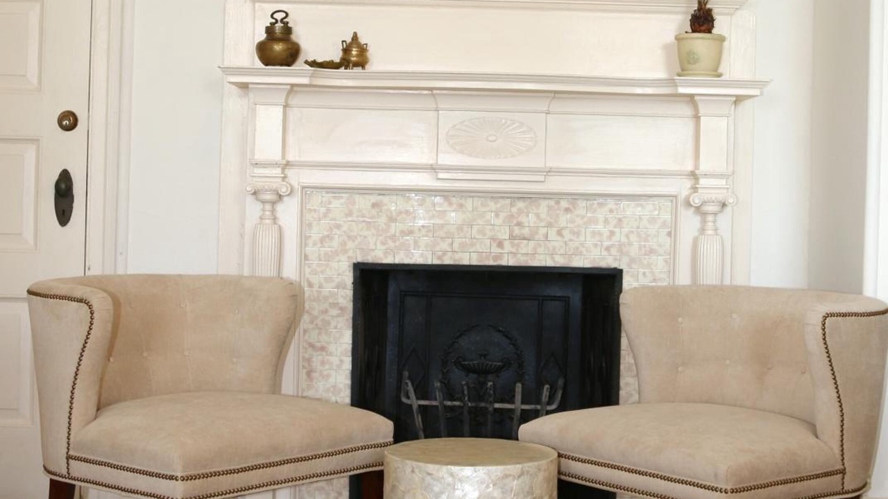 Photo of Livingroom in Downtown