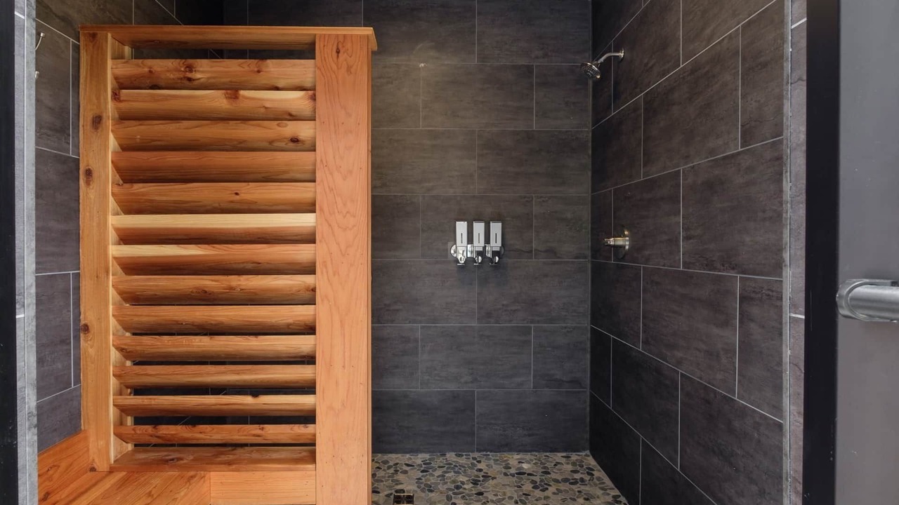 Photo of Bathroom in Balsam Grove