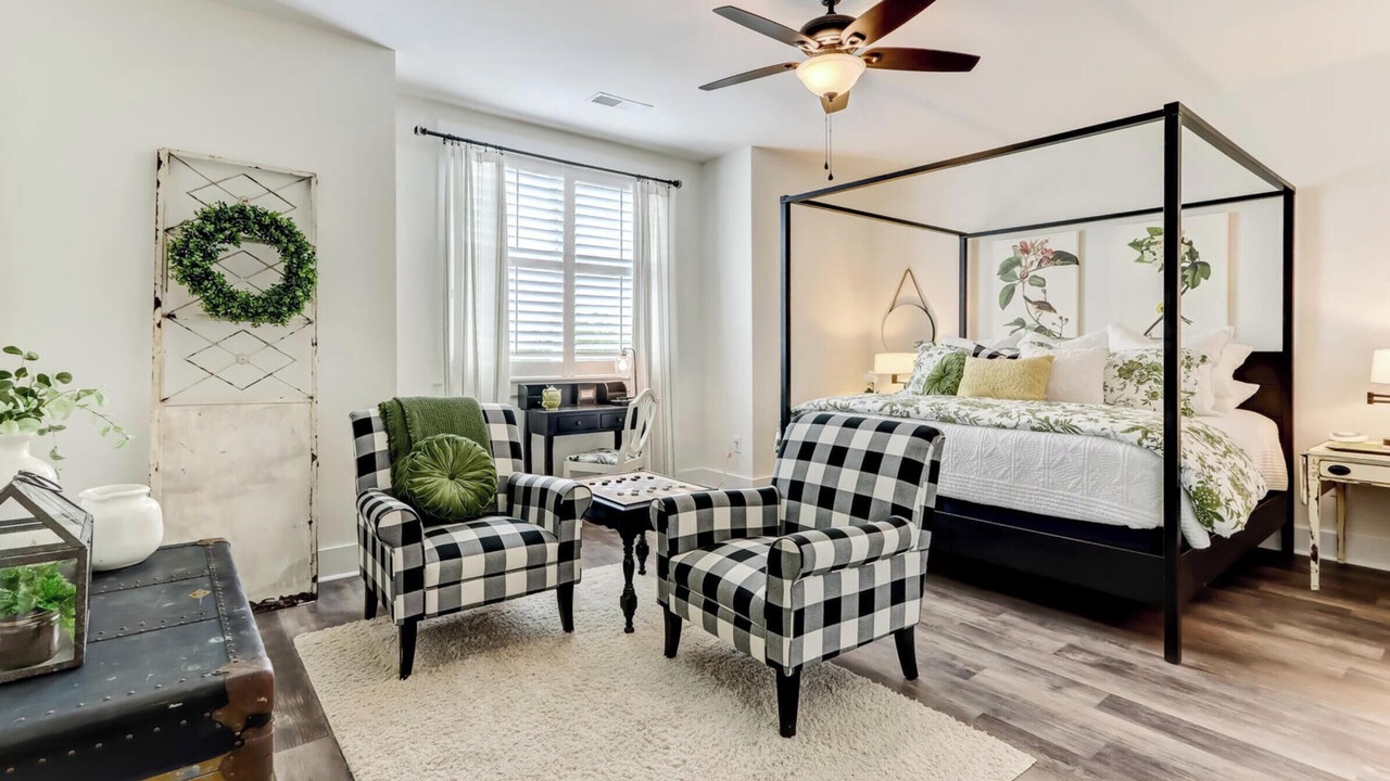 Photo of Bedroom in Dahlonega