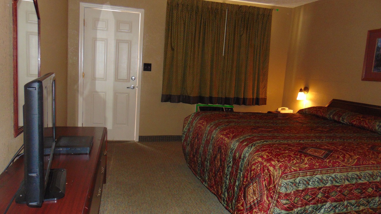 Photo of Bedroom in Abbeville