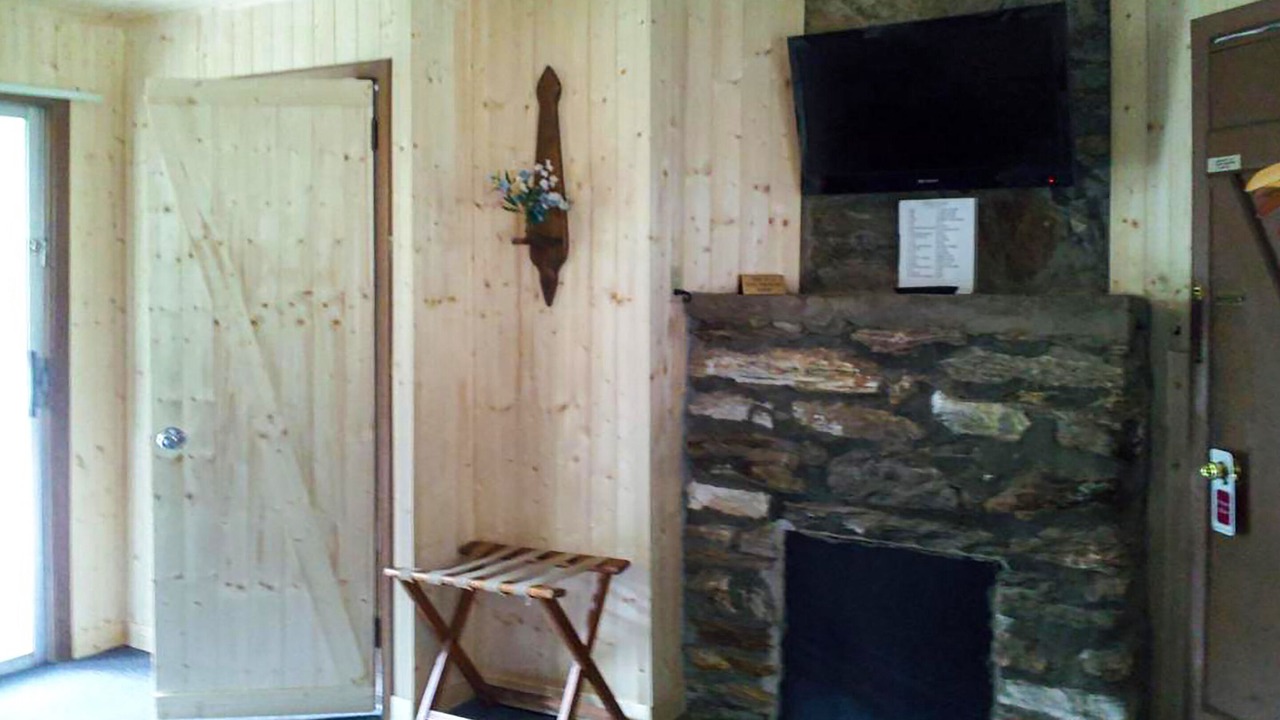 Photo of Bedroom in Cherokee