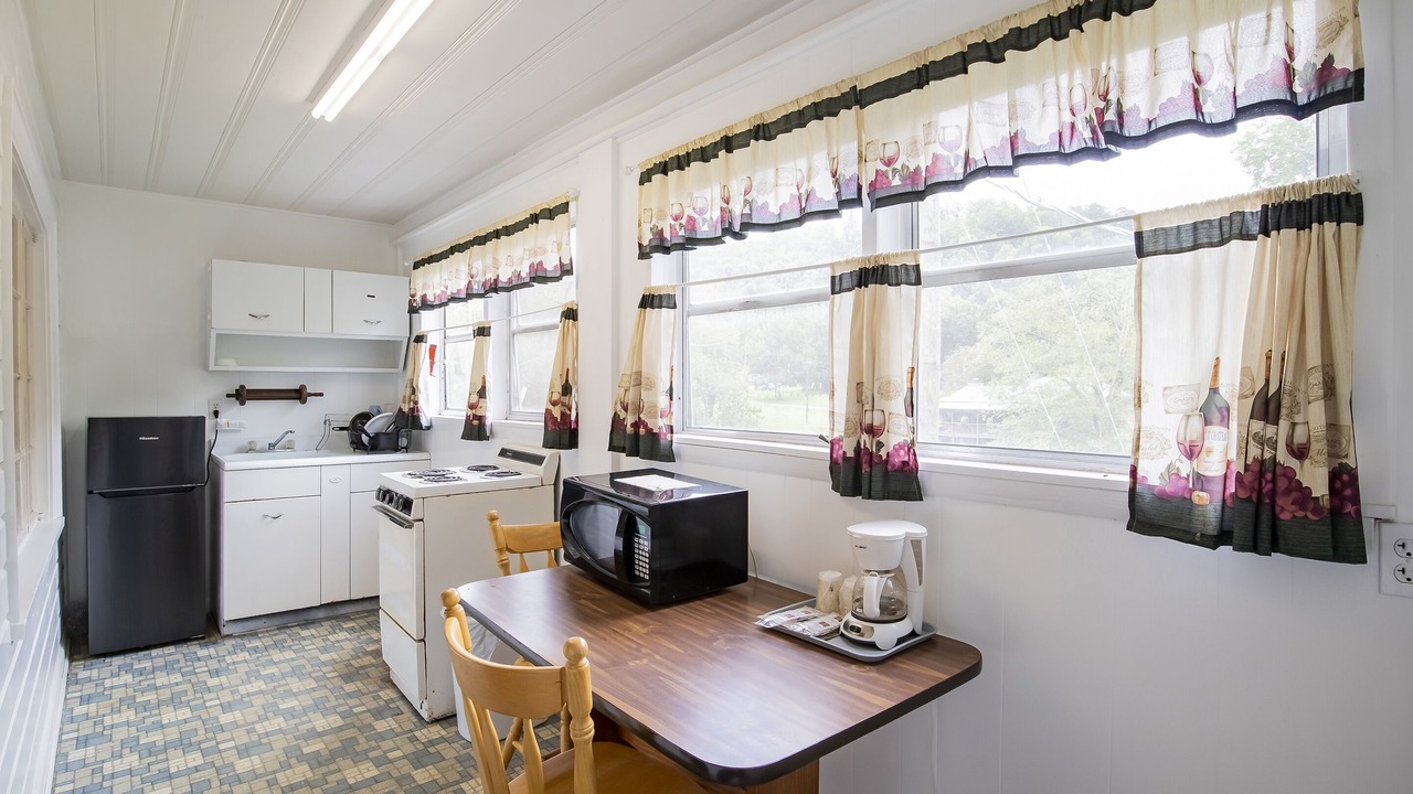 Photo of Bedroom in Cherokee