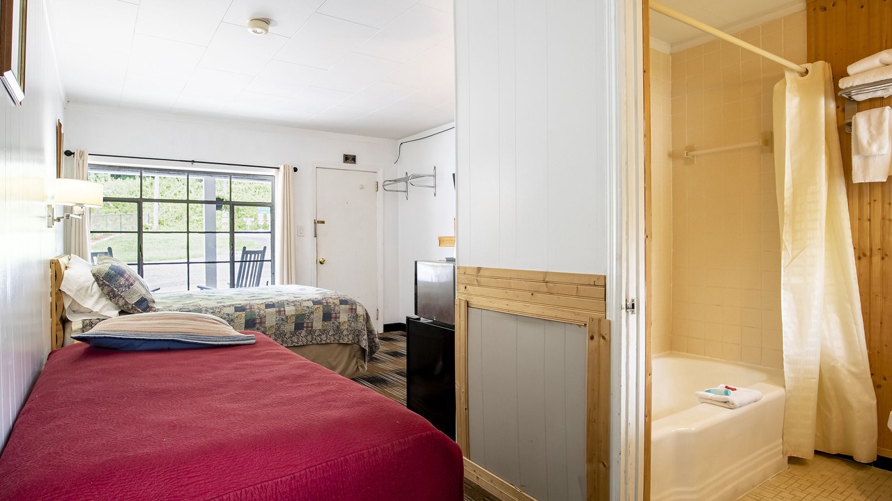 Photo of Bedroom in Cherokee