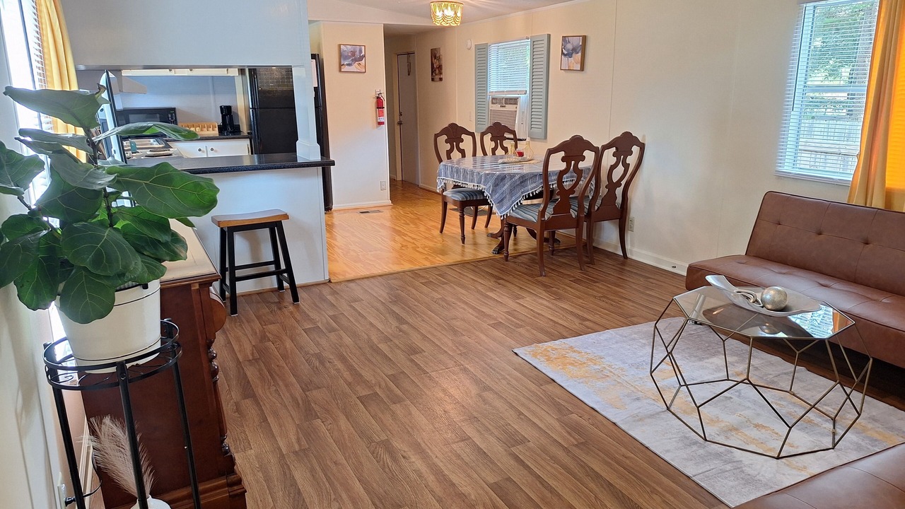 Photo of Livingroom in Hinesville