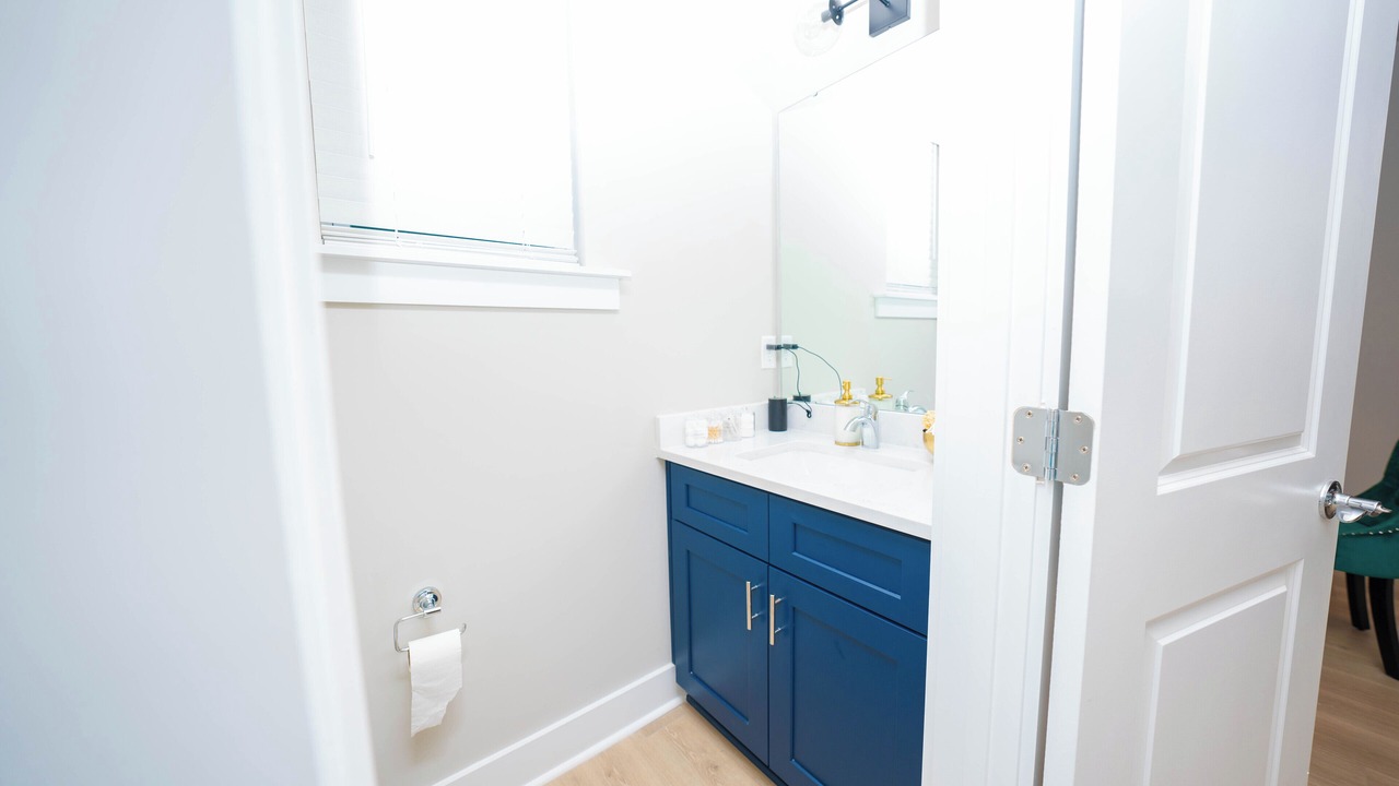 Photo of Bathroom in Sheffield Park