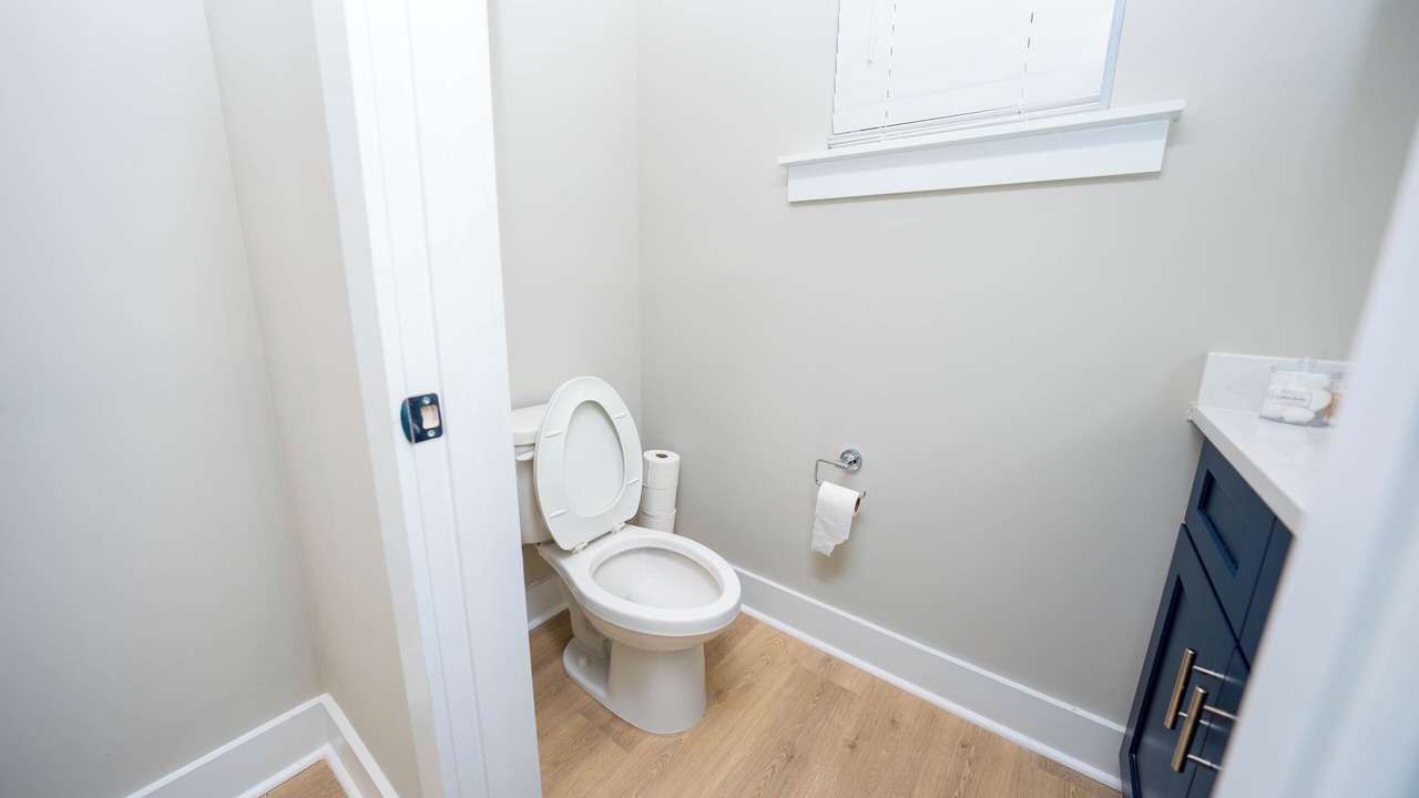 Photo of Bathroom in Sheffield Park