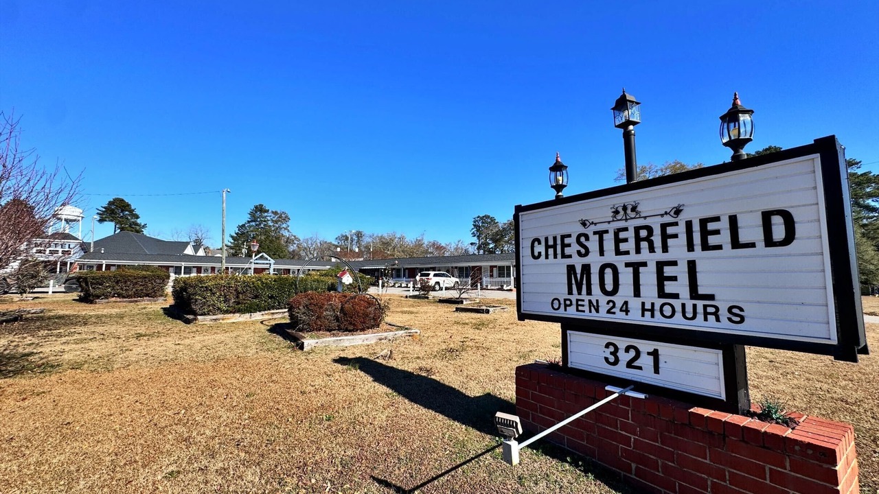 Photo of Outdoor in Chesterfield