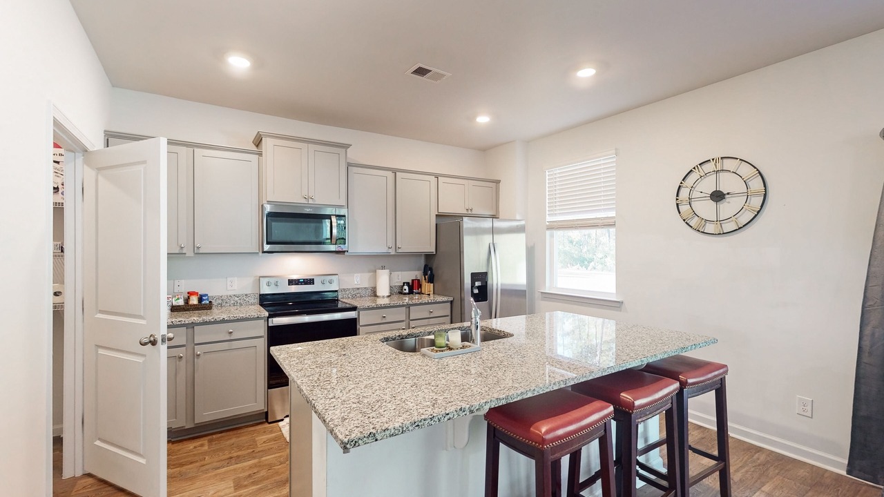 Photo of Kitchen in Port Wentworth