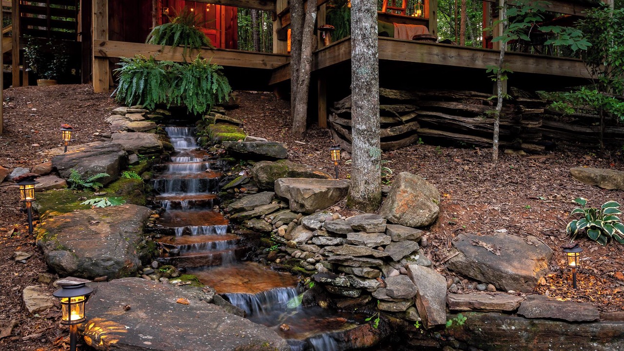 Photo of Outdoor in Mountain Rest