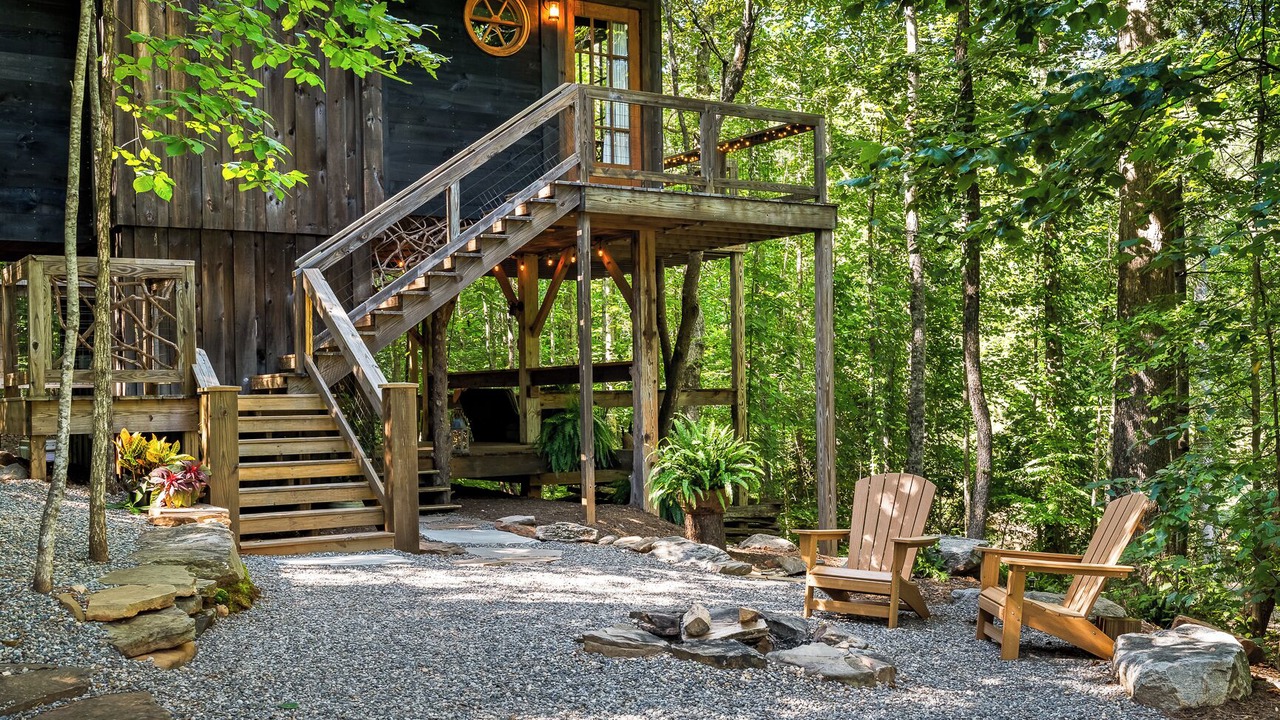Photo of Patio Balcony in Mountain Rest