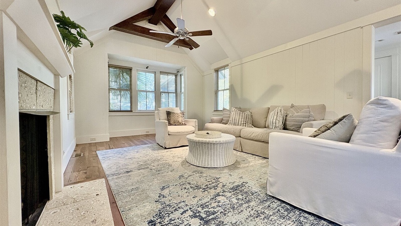 Photo of Livingroom in Palmetto Bluff