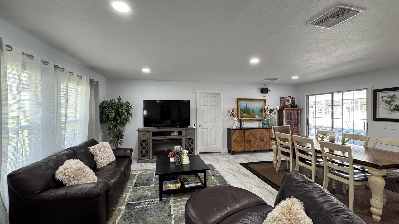 Photo of Livingroom in St. Cloud