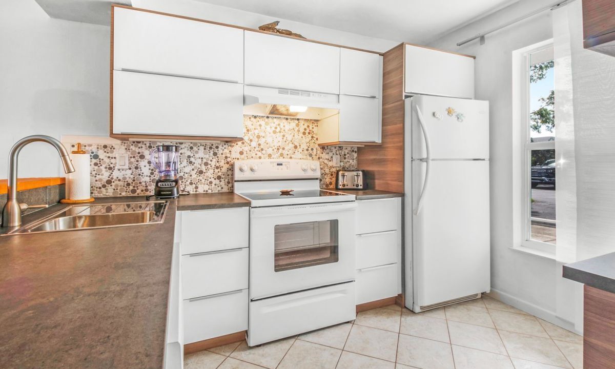 Photo of Kitchen in Hammock Bay