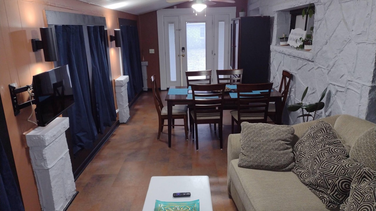 Photo of Livingroom in Elberton