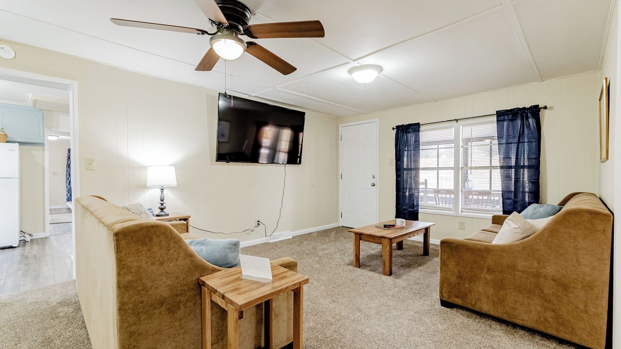 Photo of Livingroom in West Columbia