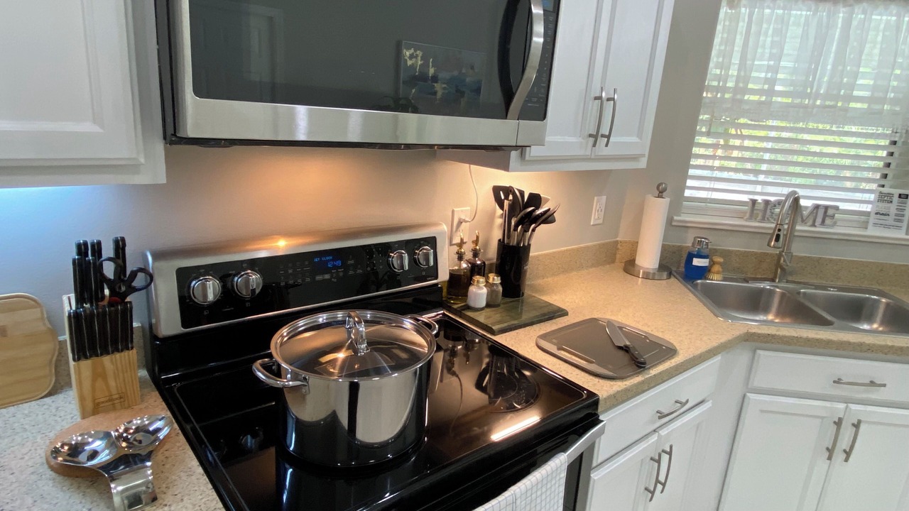 Photo of Kitchen in Sebastian Highlands