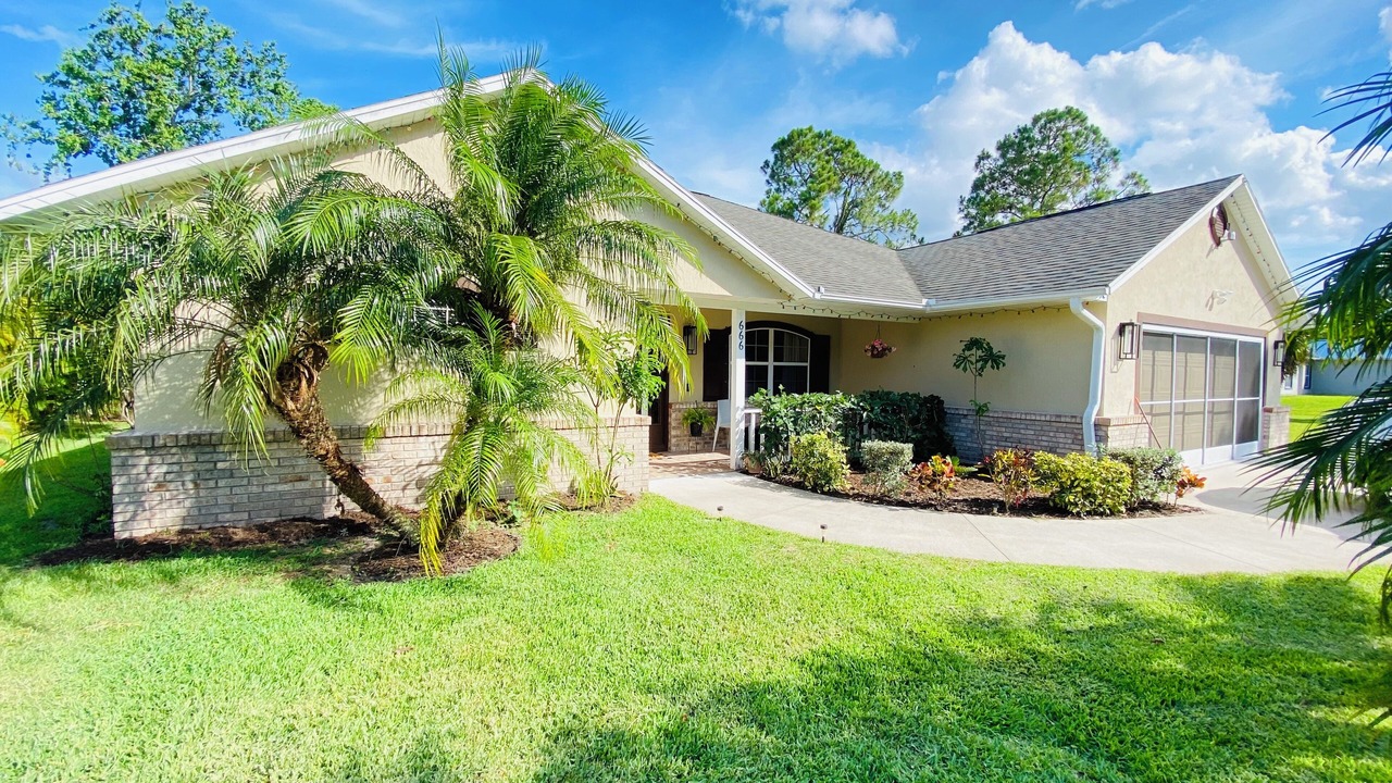 Photo of Outdoor in Sebastian Highlands