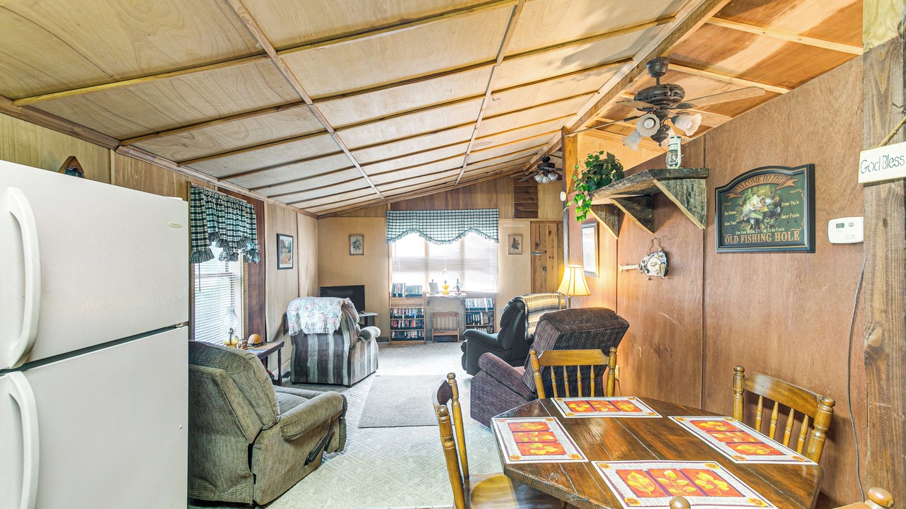 Photo of Livingroom in Reidsville
