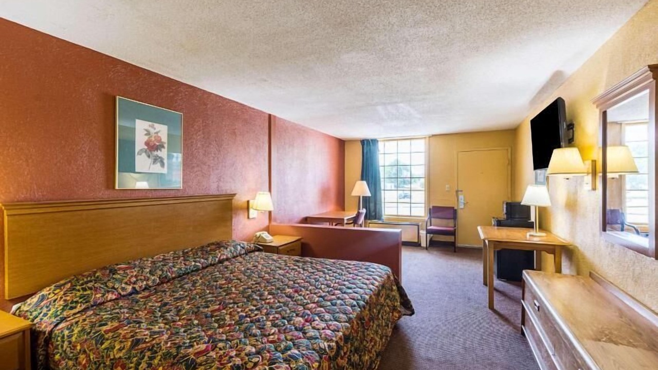 Photo of Bedroom in Orangeburg