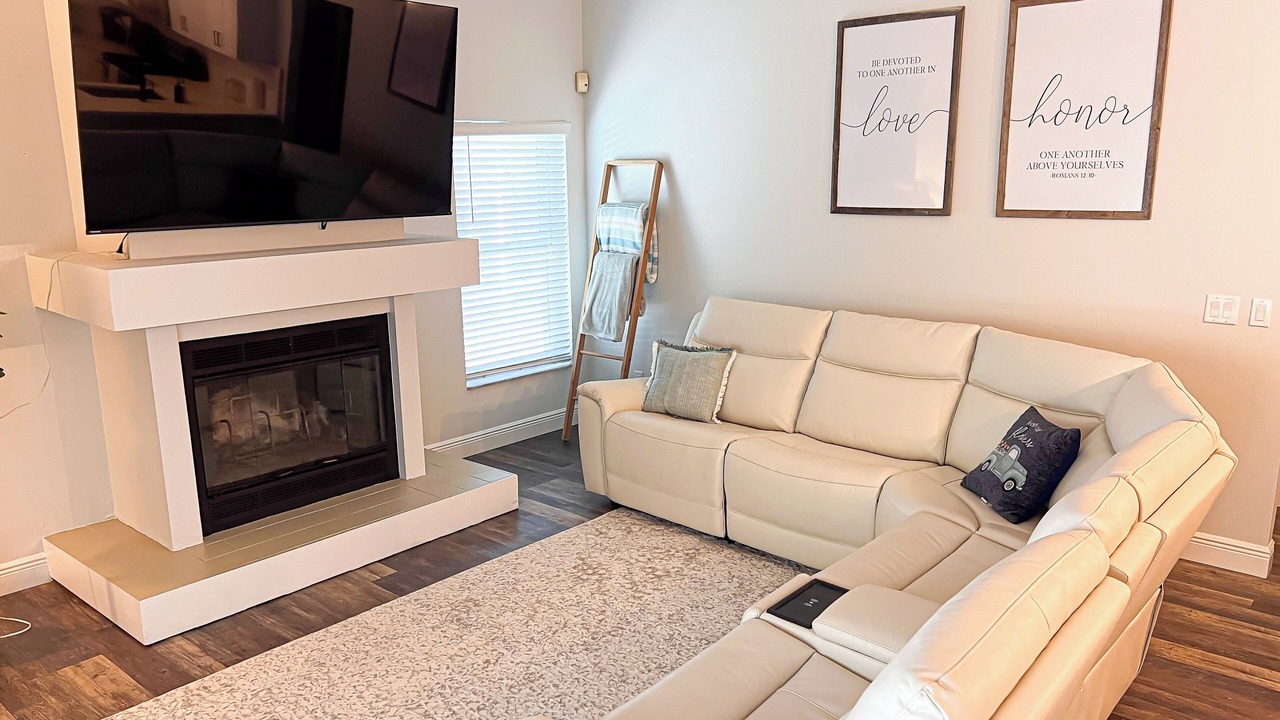 Photo of Livingroom in East County Civic Group