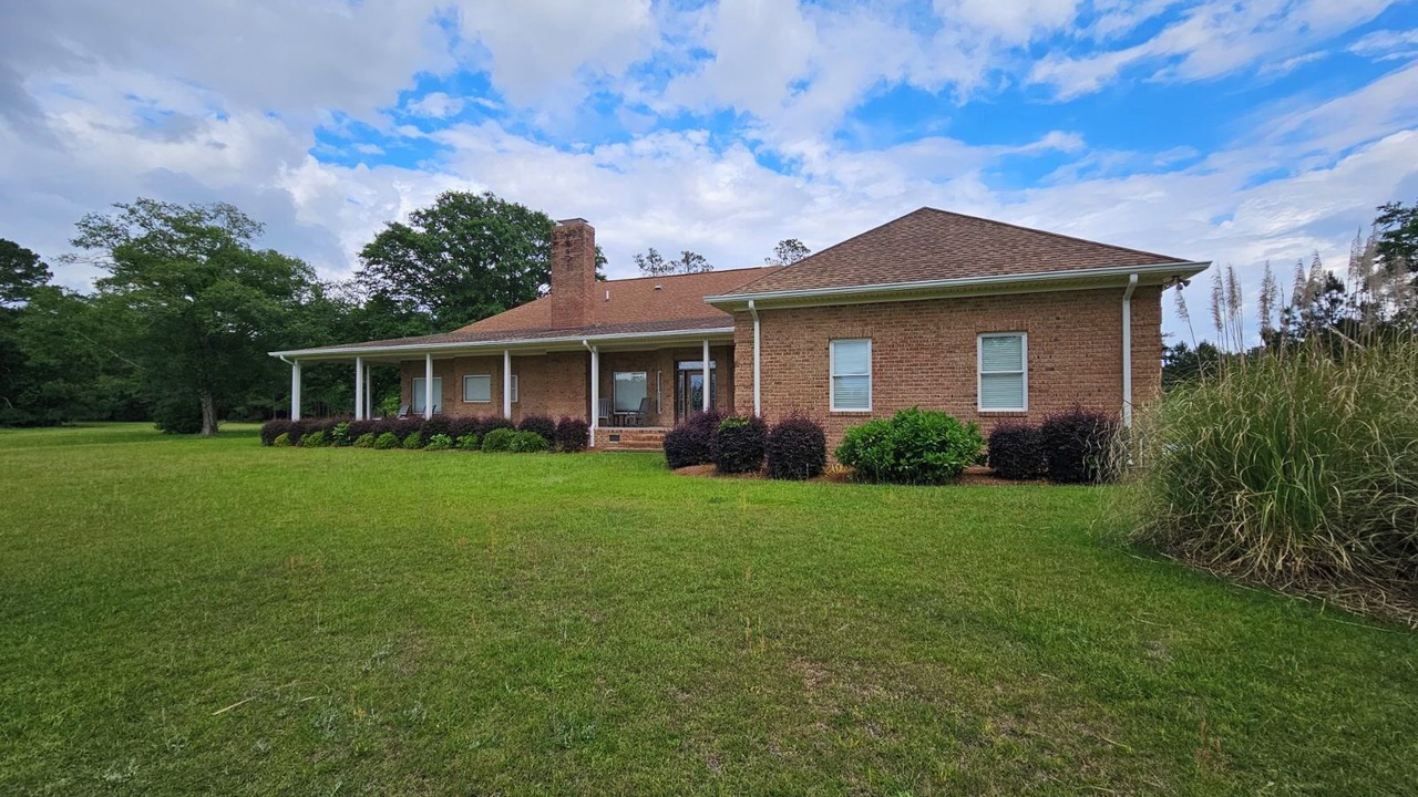 Photo of Outdoor in Whiteville