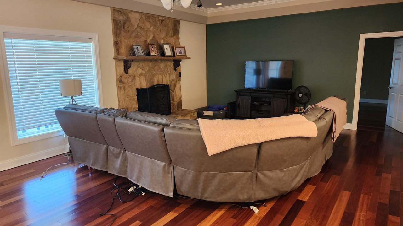 Photo of Livingroom in Whiteville