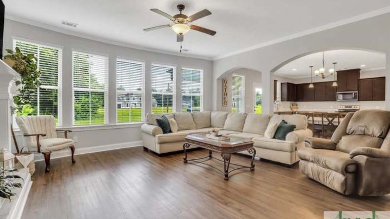 Photo of Livingroom in Eden