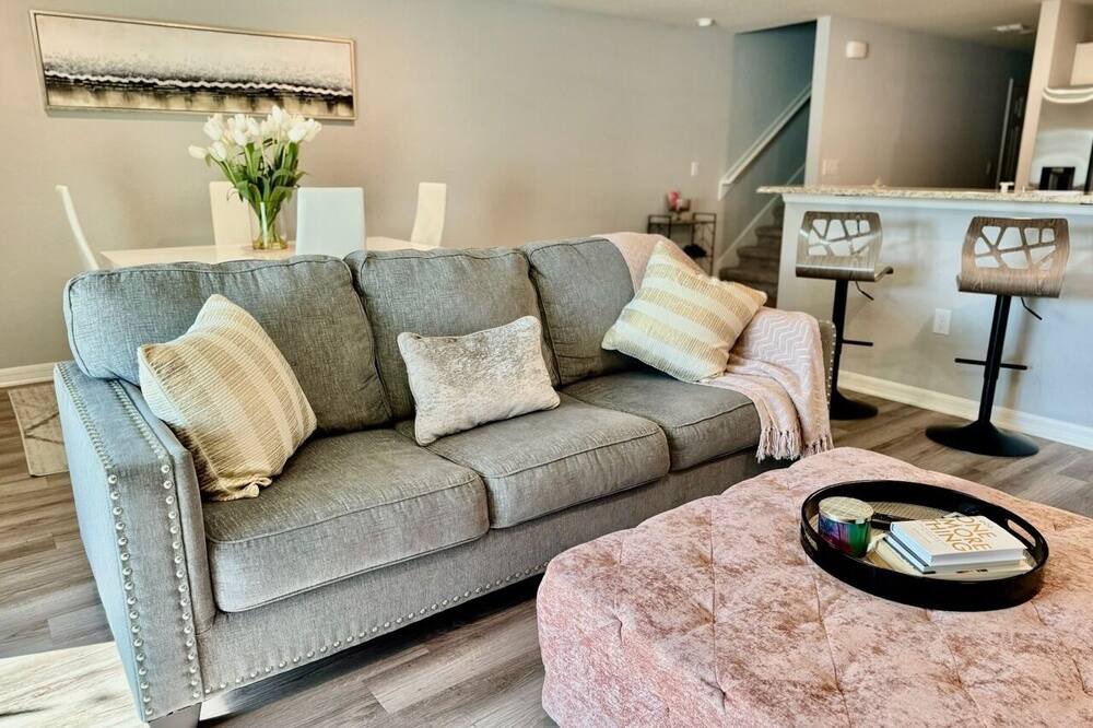 Photo of Livingroom in St. Cloud