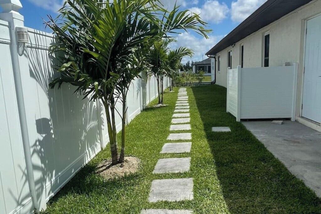 Photo of Outdoor in Mariner